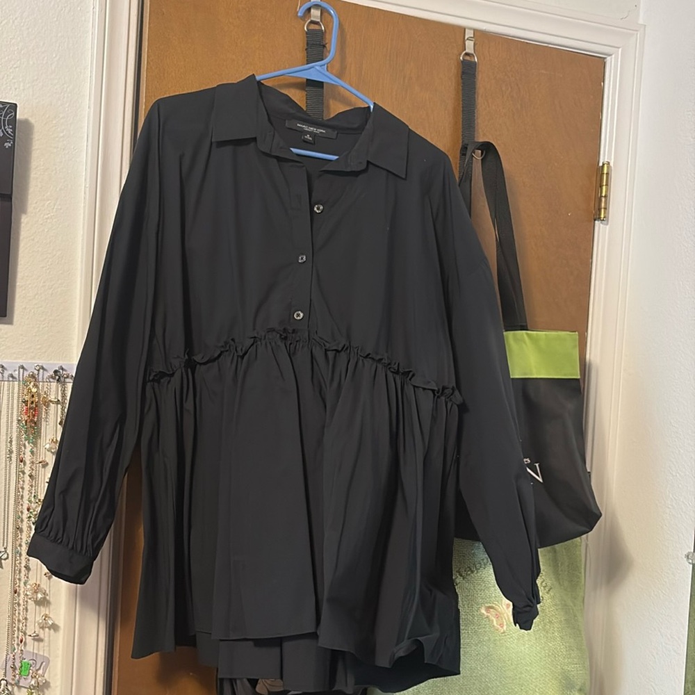 Woman’s blouse